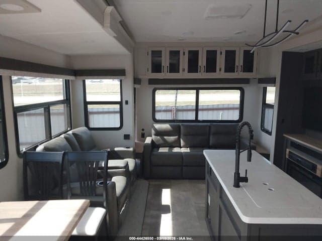 2025 FOREST RIVER COACHMAN BROOKSTONE 5