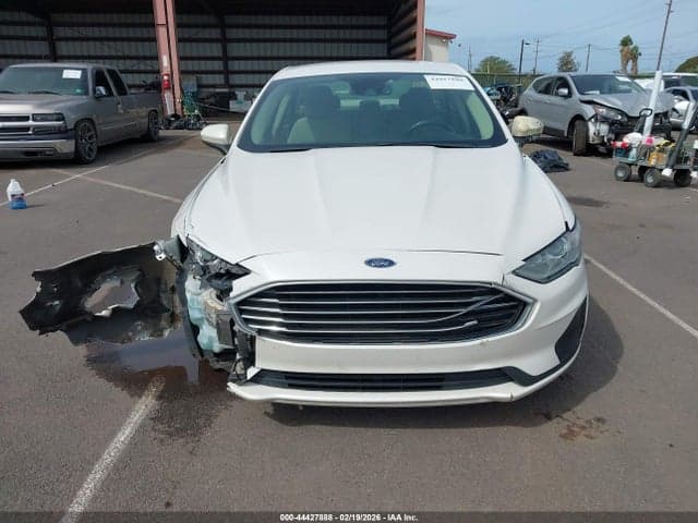 2019 FORD FUSION SE 13