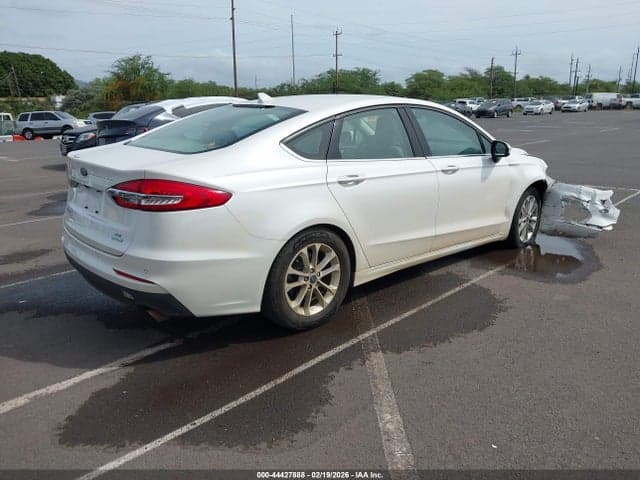 2019 FORD FUSION SE 4
