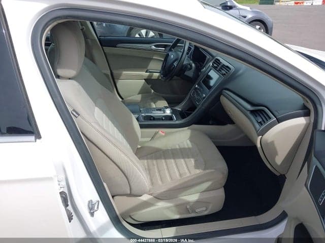 2019 FORD FUSION SE 5