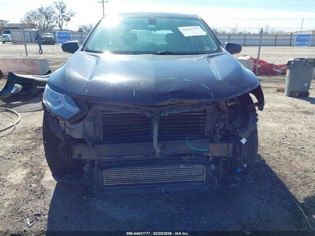 2018 CHEVROLET EQUINOX LS 6