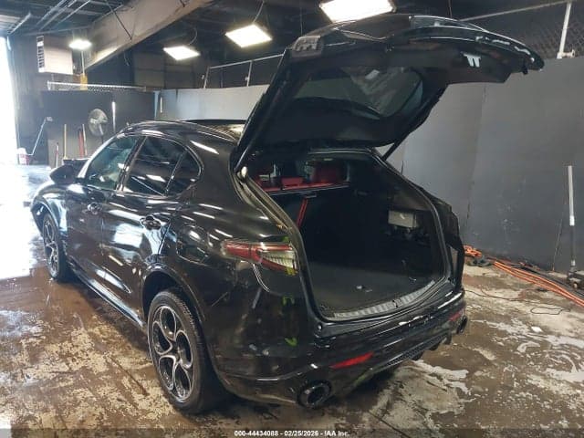 2024 ALFA ROMEO STELVIO VELOCE AWD 3