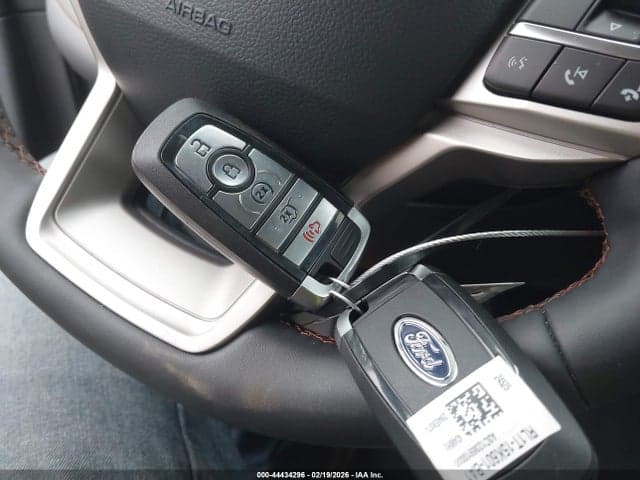 2025 FORD EXPLORER ACTIVE 11