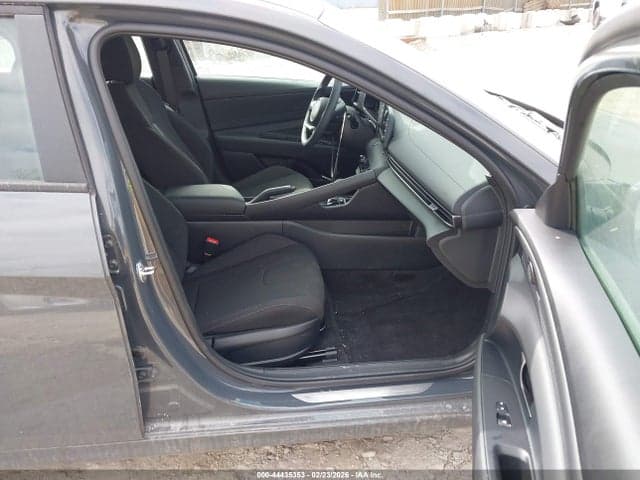 2026 HYUNDAI ELANTRA SEL SPORT 5