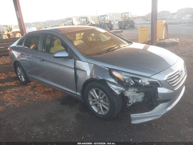 2016 HYUNDAI SONATA SE 1