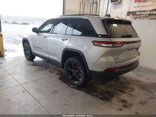2025 JEEP GRAND CHEROKEE LIMITED 4X4 3