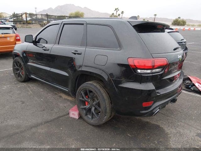 2017 JEEP GRAND CHEROKEE SRT 4X4 3