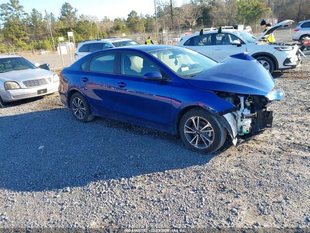 2024 KIA FORTE LXS 1