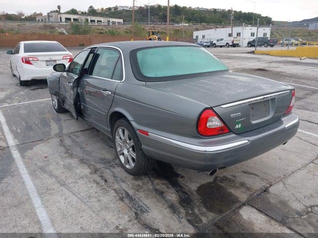 2005 JAGUAR XJ XJ8 3