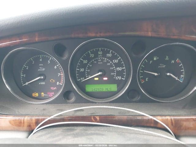 2005 JAGUAR XJ XJ8 7