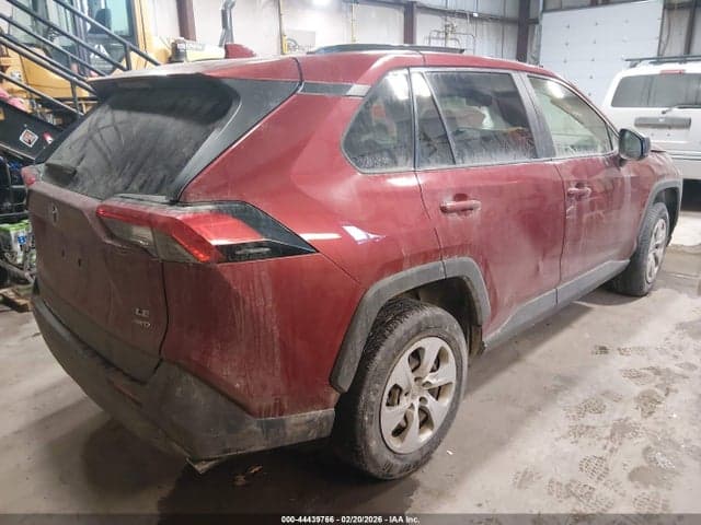 2019 TOYOTA RAV4 LE 4