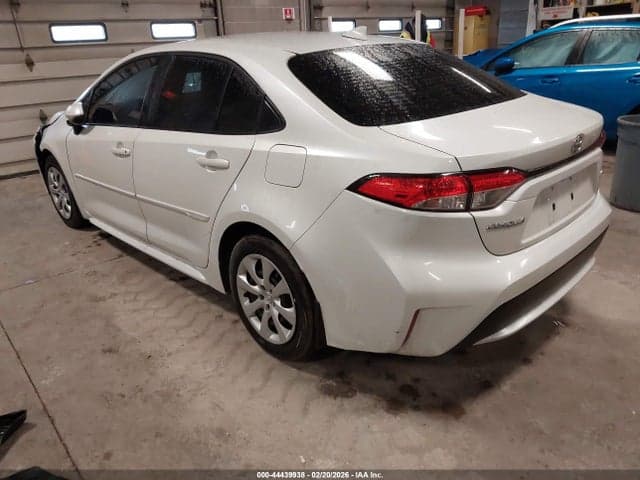 2022 TOYOTA COROLLA LE 3
