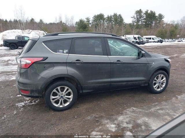 2017 FORD ESCAPE SE 13