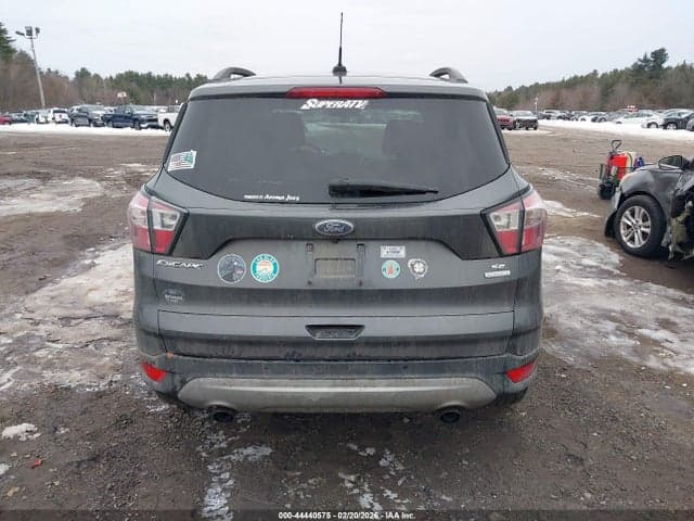 2017 FORD ESCAPE SE 16