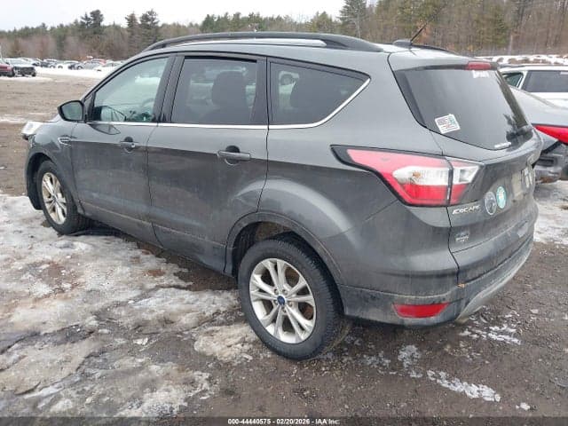 2017 FORD ESCAPE SE 3