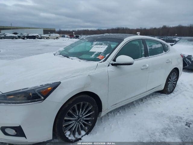 2017 KIA CADENZA PREMIUM 14
