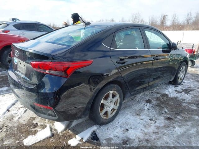 2022 HYUNDAI ACCENT SEL 4