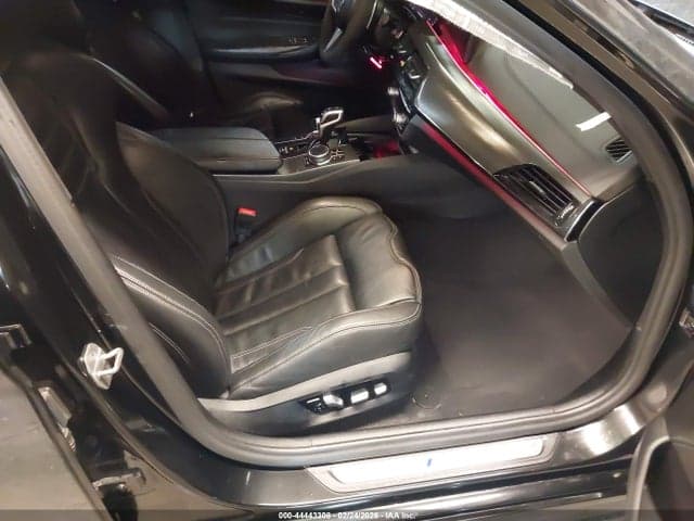 2021 BMW M5 5