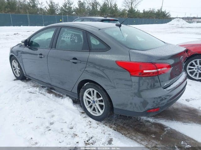 2017 FORD FOCUS SE 3