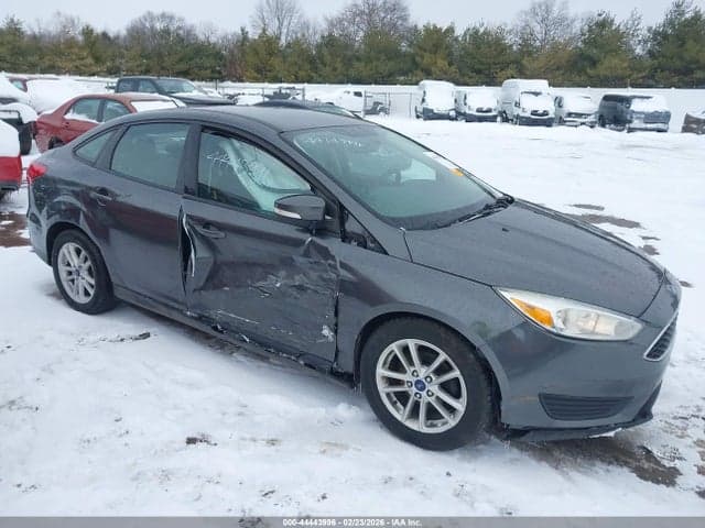 2017 FORD FOCUS SE 6