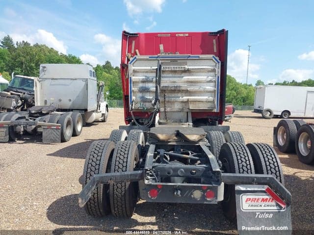 2017 INTERNATIONAL PROSTAR+ 8