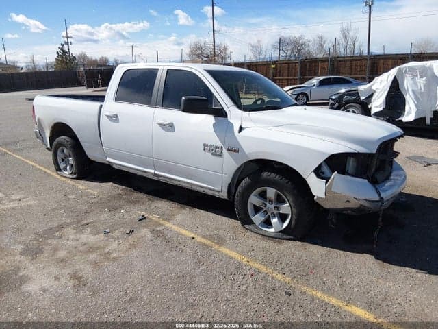 2019 RAM 1500 CLASSIC SLT 4X2 6'4 BOX 1
