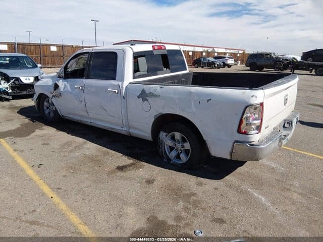 2019 RAM 1500 CLASSIC SLT 4X2 6'4 BOX 3