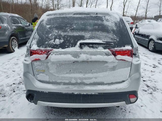 2018 MITSUBISHI OUTLANDER SE 16