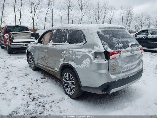 2018 MITSUBISHI OUTLANDER SE 3