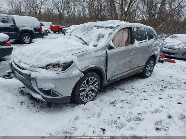 2018 MITSUBISHI OUTLANDER SE 6