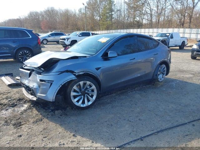 2026 TESLA MODEL Y 2
