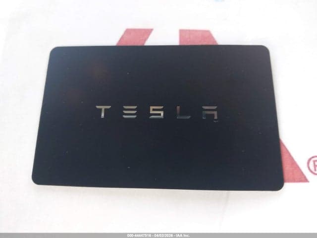 2026 TESLA MODEL Y 11