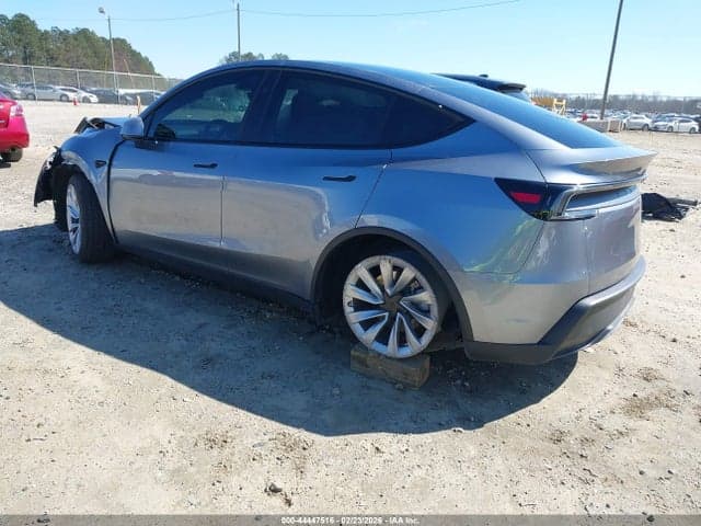 2026 TESLA MODEL Y 3