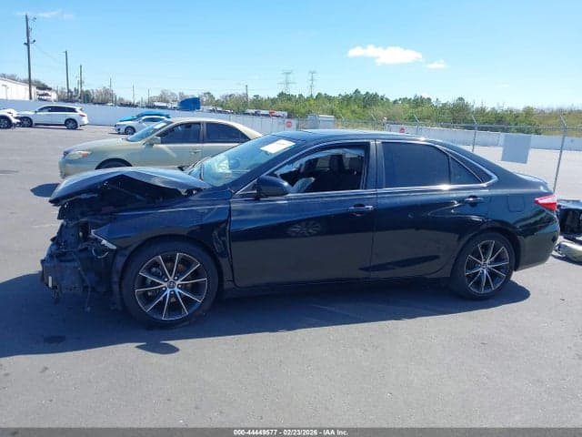 2017 TOYOTA CAMRY XSE V6 15