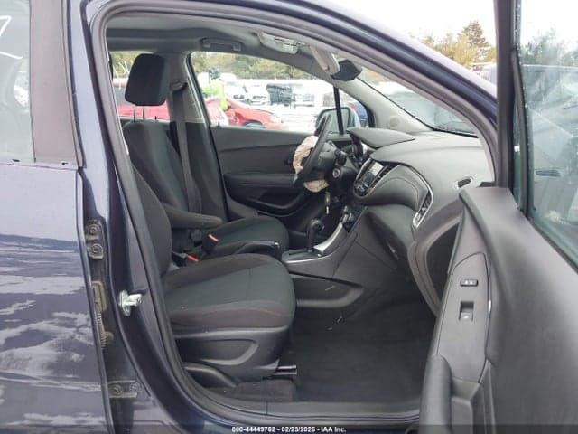 2019 CHEVROLET TRAX LS 5