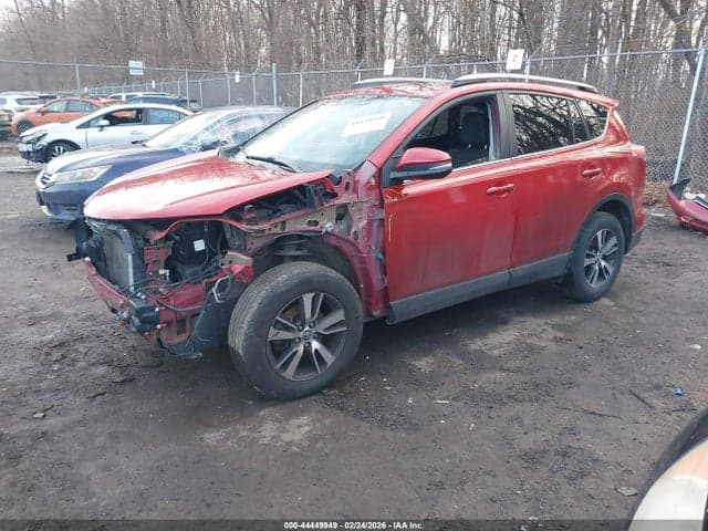 2017 TOYOTA RAV4 XLE 2