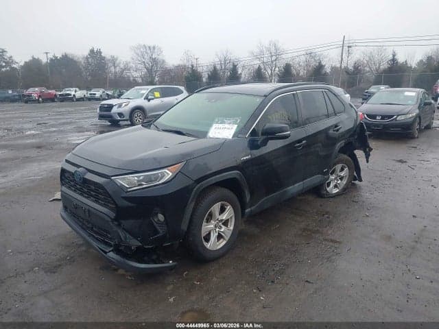 2020 TOYOTA RAV4 HYBRID XLE 2