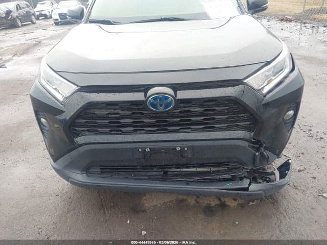 2020 TOYOTA RAV4 HYBRID XLE 6