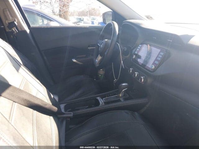 2024 NISSAN KICKS SV XTRONIC CVT 5