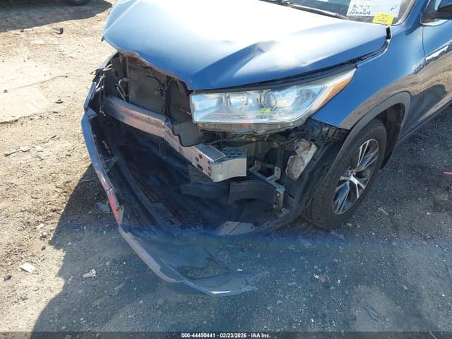 2019 TOYOTA HIGHLANDER LE 18