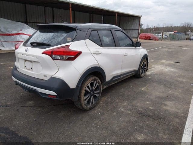 2019 NISSAN KICKS SR 4
