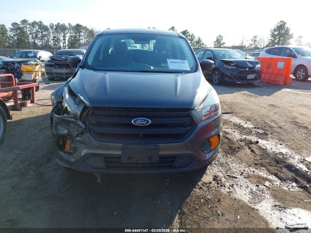 2019 FORD ESCAPE S 12