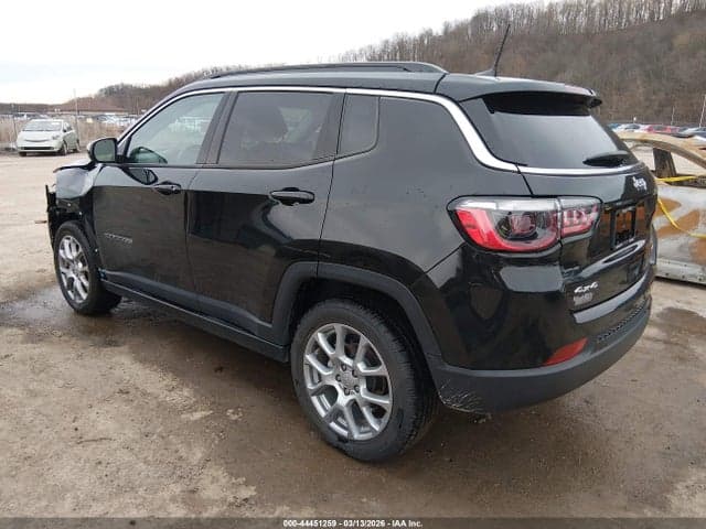 2022 JEEP COMPASS LATITUDE LUX 4X4 3