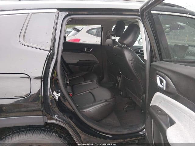 2022 JEEP COMPASS LATITUDE LUX 4X4 8