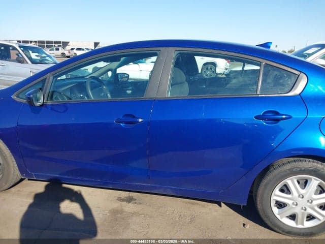 2017 KIA FORTE LX 14