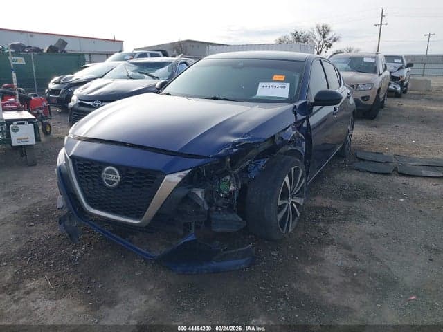2020 NISSAN ALTIMA SR FWD 2
