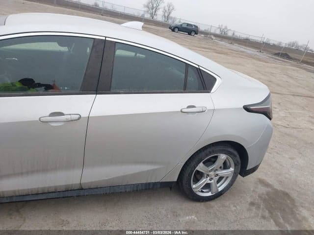 2017 CHEVROLET VOLT LT 18