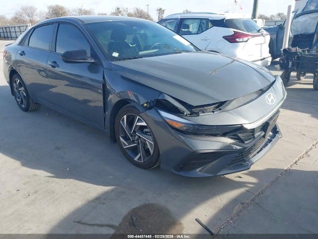 2025 HYUNDAI ELANTRA SEL SPORT