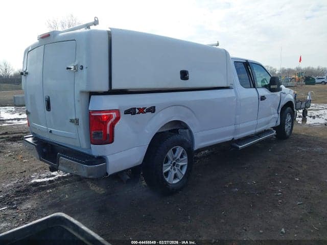 2017 FORD F-150 XLT 4