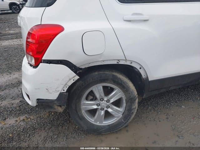 2019 CHEVROLET TRAX LS 6